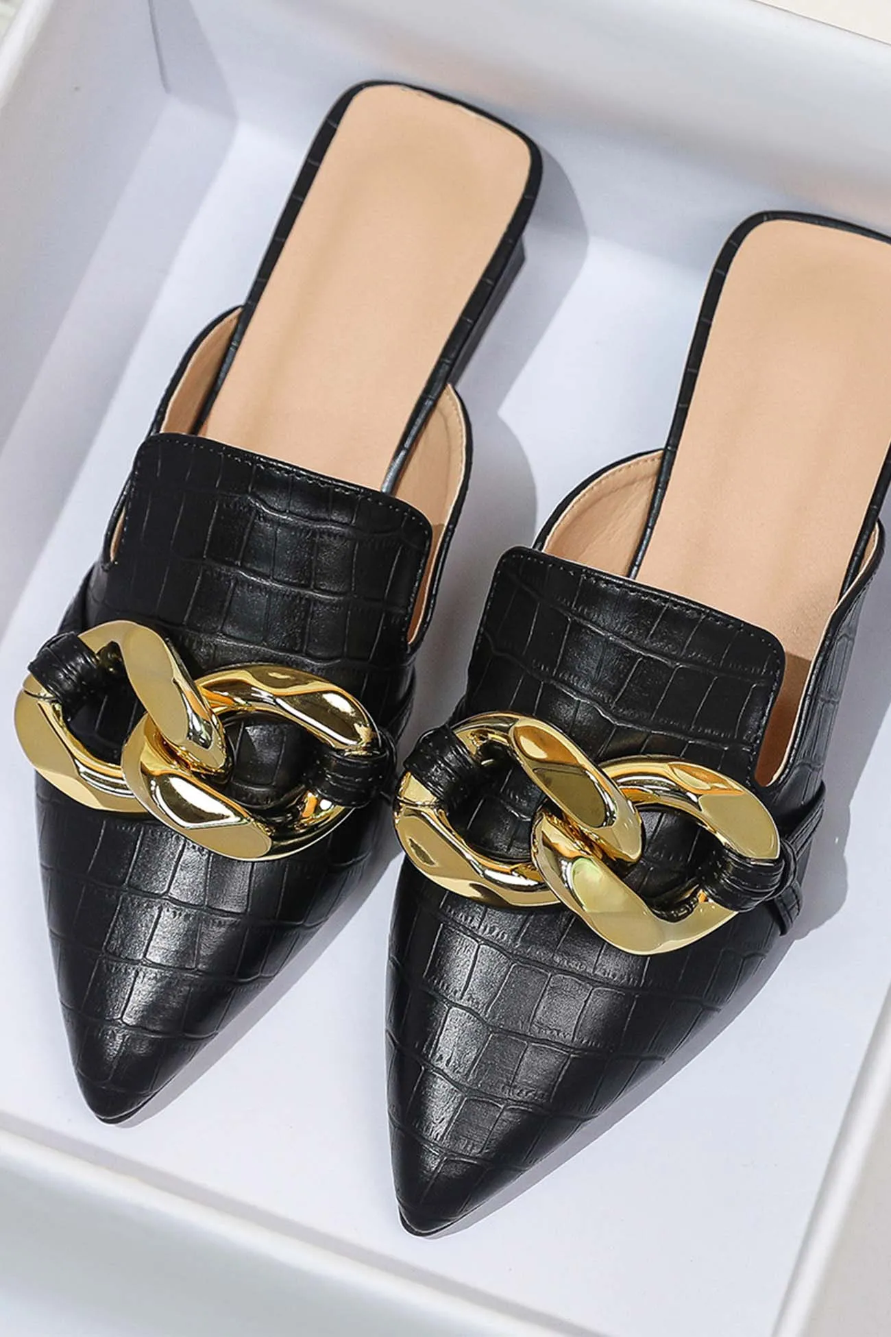 Amozae-Pointed Toe Chain Loafer Slides