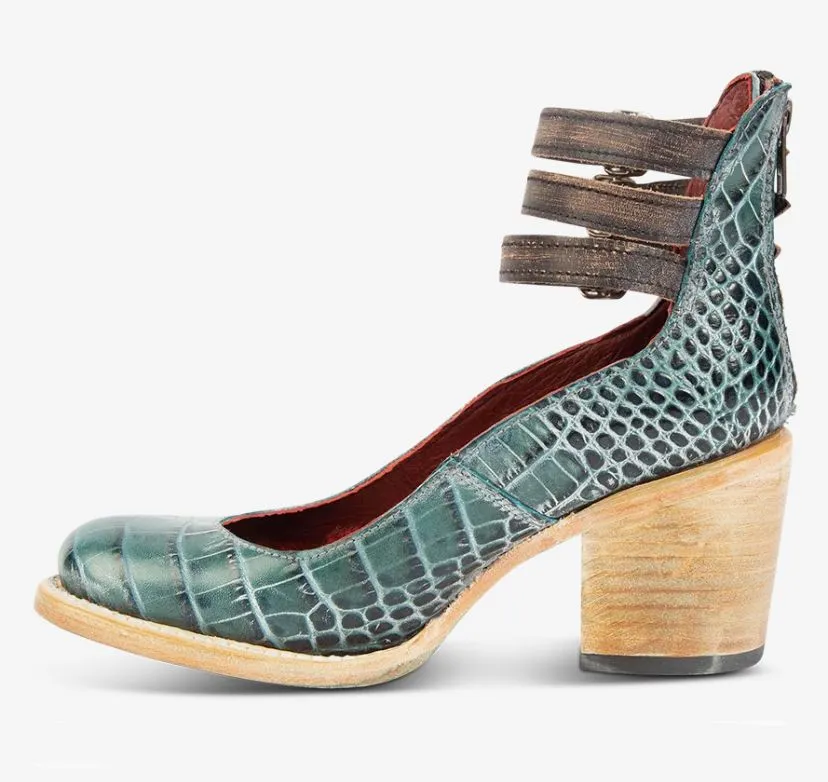 Brigid | Vintage Pumps for Women